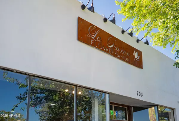 Avondale, AZ 85323,703 E WESTERN Avenue