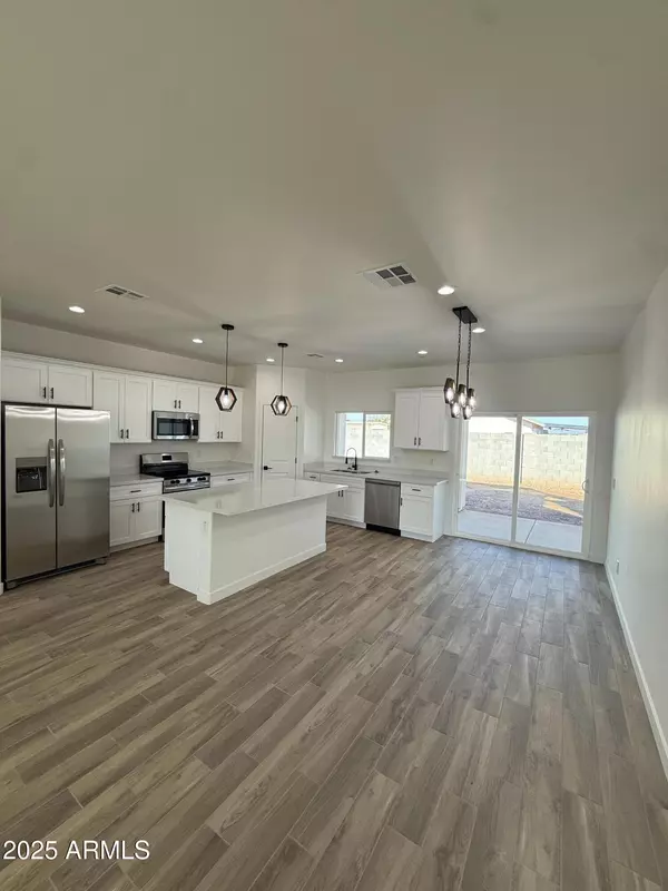 Arizona City, AZ 85123,15241 S CAPISTRANO Road