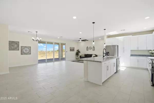 Tonopah, AZ 85354,39126 W Durango Street