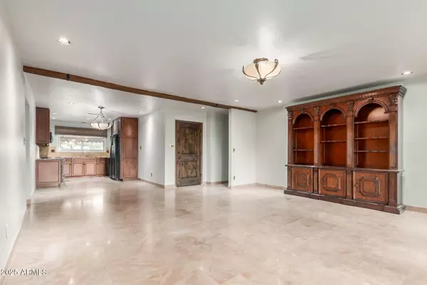 Scottsdale, AZ 85251,7732 E NORTHLAND Drive