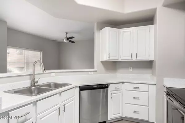 Fountain Hills, AZ 85268,13700 N FOUNTAIN HILLS Boulevard #217