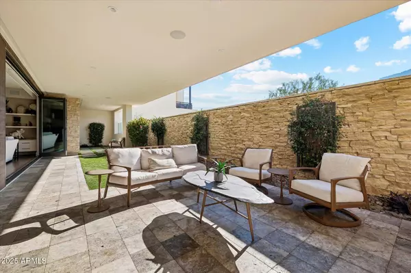 Paradise Valley, AZ 85253,5539 E ARROYO VERDE Drive