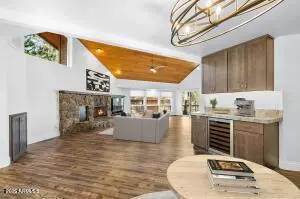 Flagstaff, AZ 86005,2302 TOM MCMILLAN --