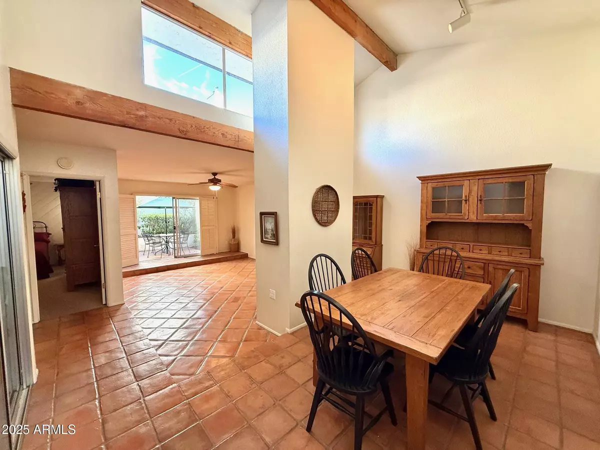 Phoenix, AZ 85016,6711 N 16TH Place