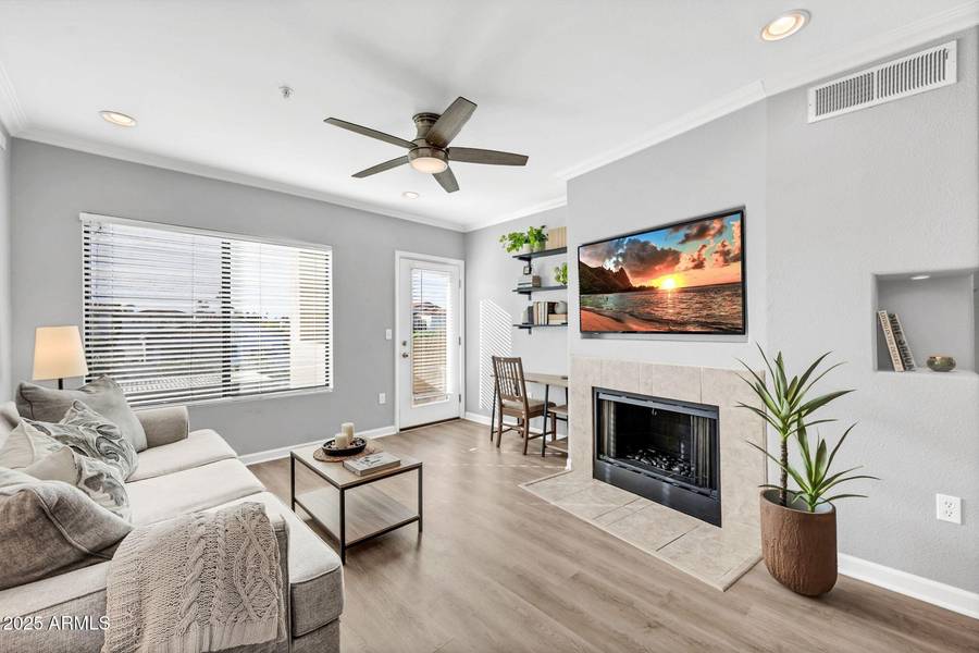 7575 E INDIAN BEND Road #2085, Scottsdale, AZ 85250