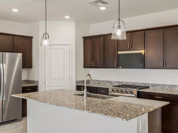 Buckeye, AZ 85396,12728 N 305TH Avenue