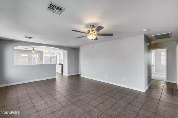 Avondale, AZ 85323,513 S 112TH Drive