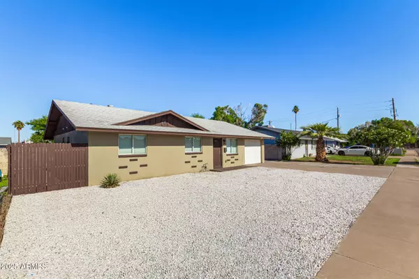 Mesa, AZ 85210,334 E HOLMES Avenue