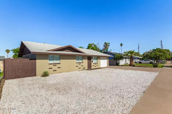 Mesa, AZ 85210,334 E HOLMES Avenue