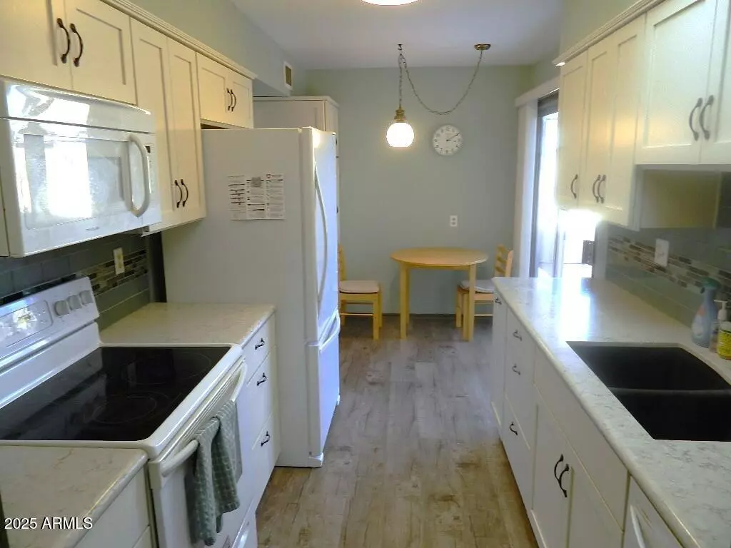 Sun City West, AZ 85375,13411 W DESERT GLEN Drive