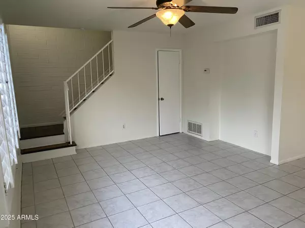 Scottsdale, AZ 85251,8063 E GLENROSA Avenue