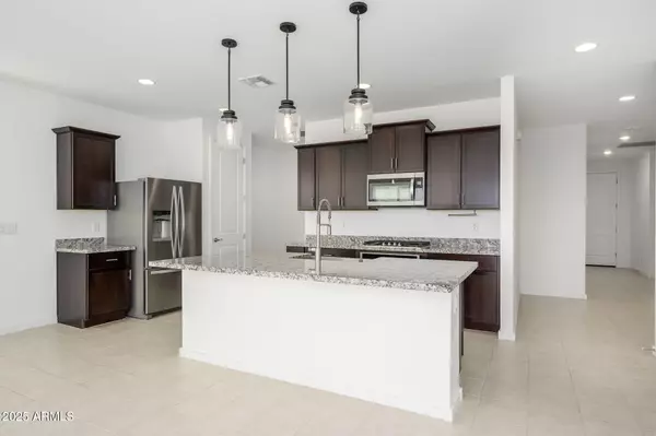 Surprise, AZ 85387,17837 W PINNACLE VISTA Drive