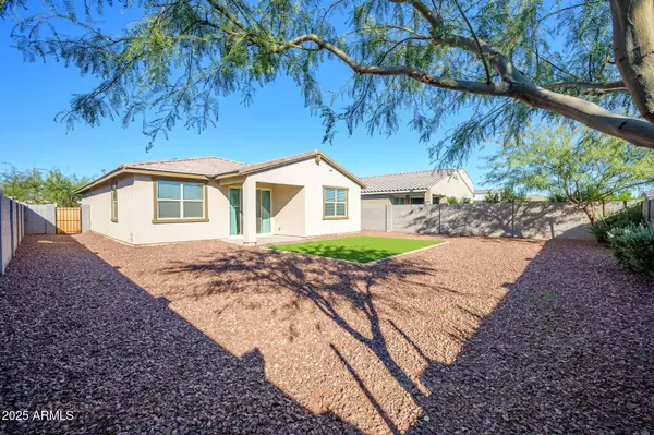 17837 W PINNACLE VISTA Drive, Surprise, AZ 85387