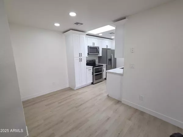 Chandler, AZ 85225,95 N COOPER Road #66