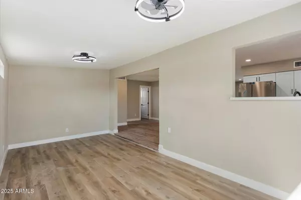 Mesa, AZ 85208,8121 E EMELITA Court