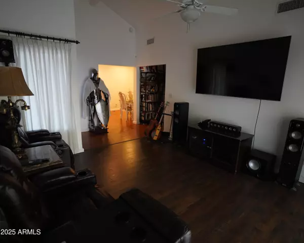 Glendale, AZ 85302,9235 N 51ST Lane