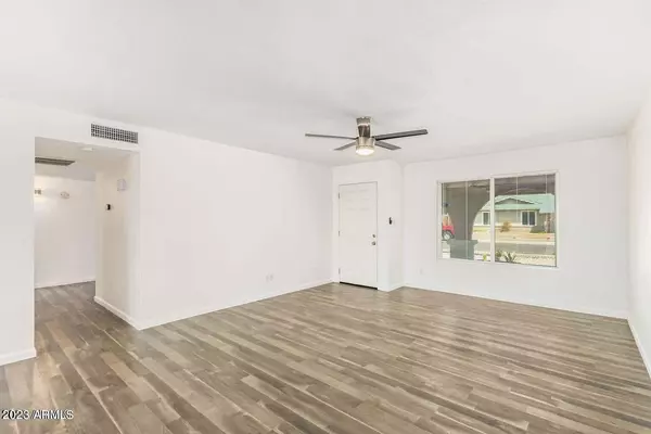 Glendale, AZ 85304,5449 W SIERRA Street