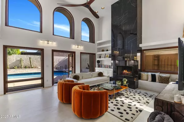 Phoenix, AZ 85021,8915 N DREY Lane