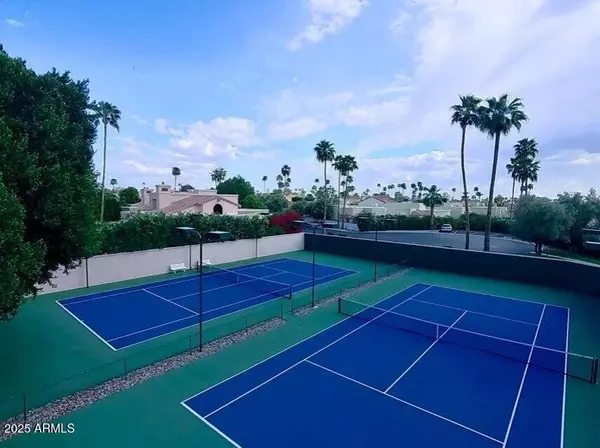 Scottsdale, AZ 85258,10113 E TOPAZ Drive