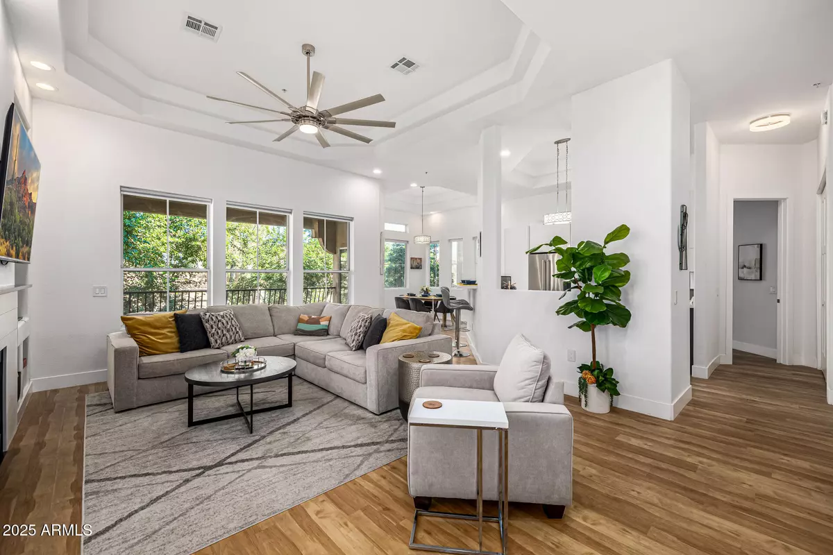 Scottsdale, AZ 85260,8245 E BELL Road #221