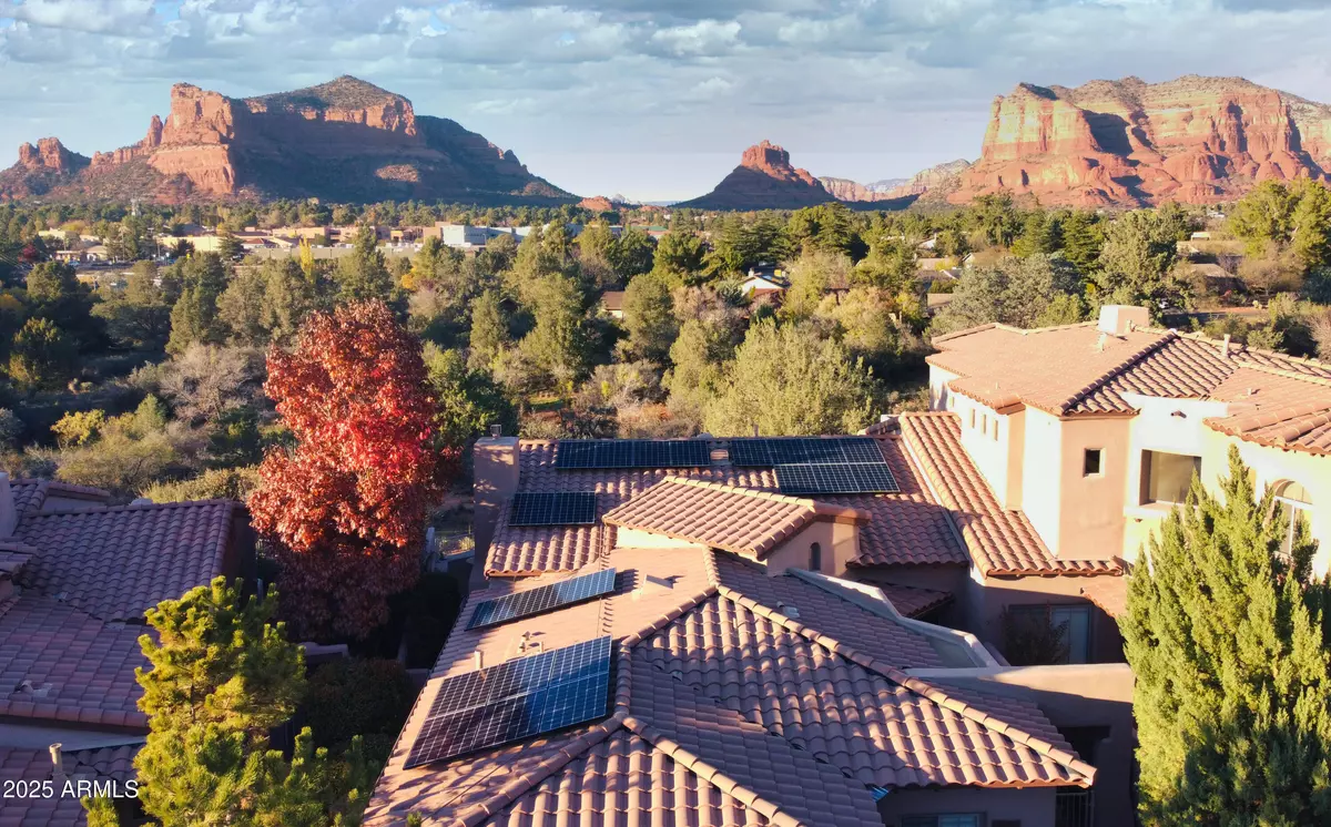 Sedona, AZ 86351,210 COLINAS --