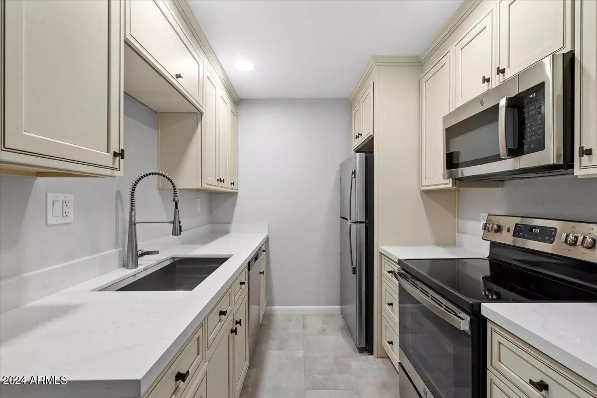 Scottsdale, AZ 85250,7430 E CHAPARRAL Road #A258