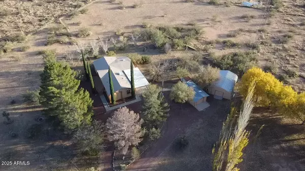 Cochise, AZ 85606,276 W APACHE Way