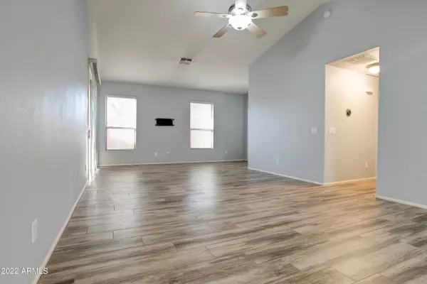 San Tan Valley, AZ 85143,29757 N BROKEN SHALE Drive