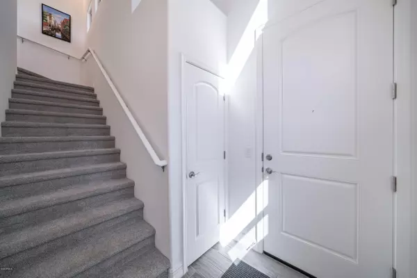 Mesa, AZ 85209,7820 E BASELINE Road #208