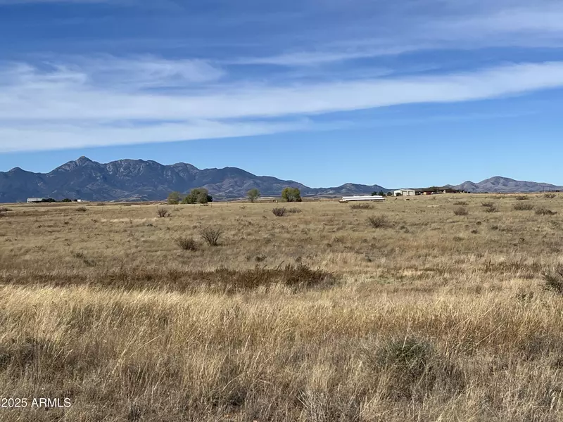 0 Red Man Drive #5, Elgin, AZ 85611