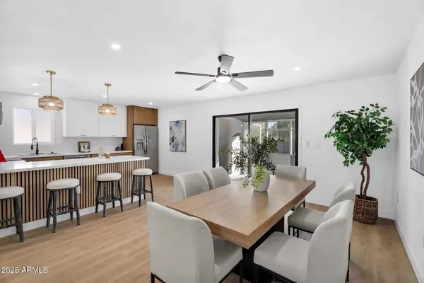 Tempe, AZ 85288,1037 E LILAC Drive