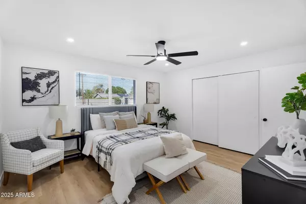 Tempe, AZ 85288,1037 E LILAC Drive