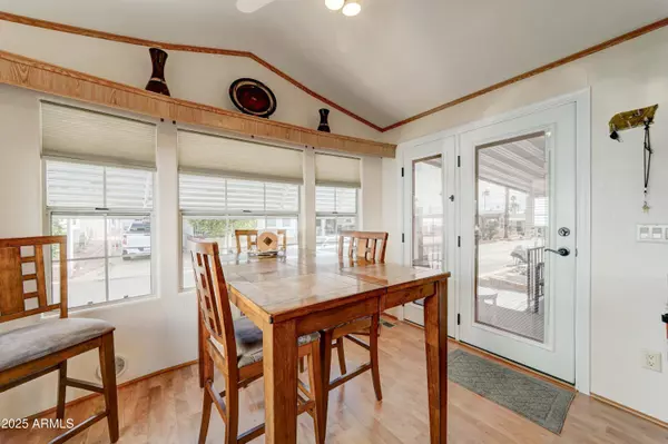 Mesa, AZ 85206,111 S GREENFIELD Road #440