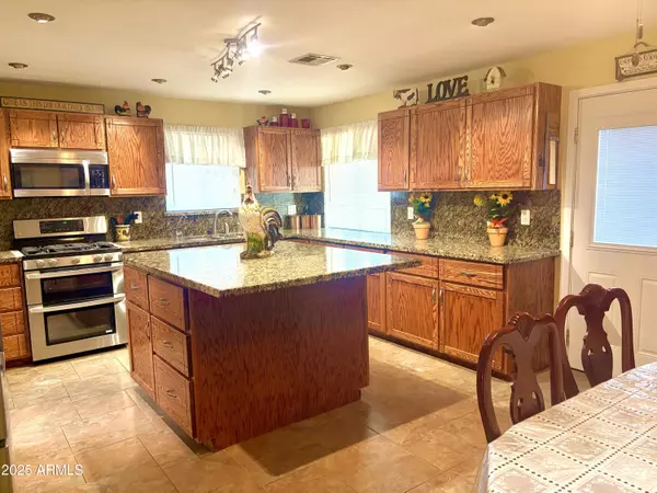 Phoenix, AZ 85029,11820 N 30TH Drive