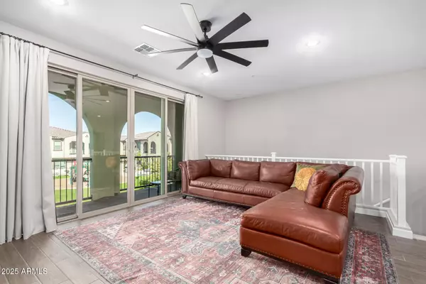 Chandler, AZ 85225,155 N LAKEVIEW Boulevard #260