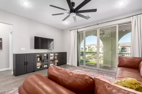 Chandler, AZ 85225,155 N LAKEVIEW Boulevard #260