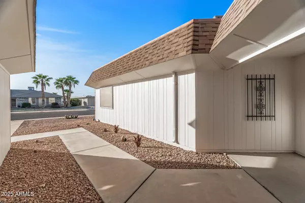 Sun City, AZ 85373,17841 N WILLOWBROOK Drive