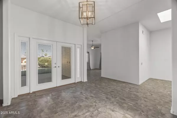 Sun City, AZ 85373,17841 N WILLOWBROOK Drive