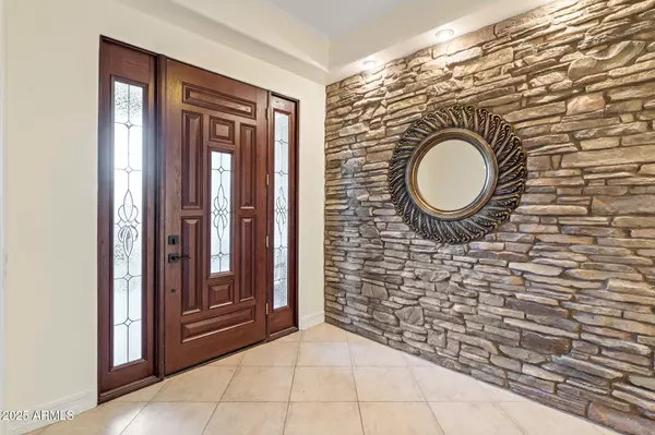 Phoenix, AZ 85014,1435 E RANCHO Drive