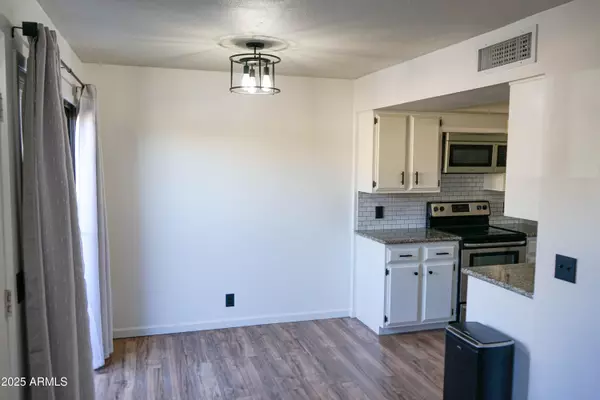 Scottsdale, AZ 85257,1261 N 84th Place