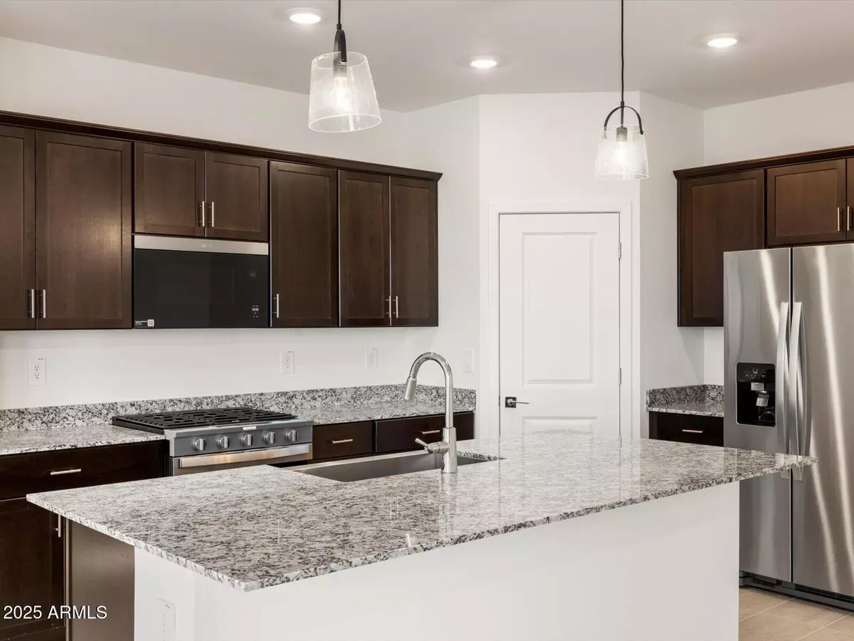 San Tan Valley, AZ 85143,2379 E Fortana Drive