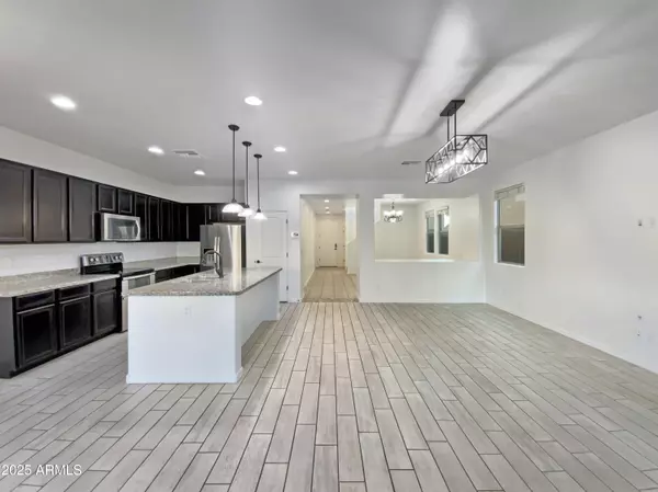 Maricopa, AZ 85138,41358 W ELM Drive