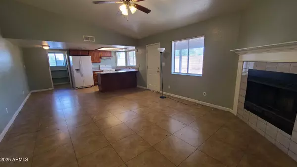Mesa, AZ 85202,3105 S ROGERS --