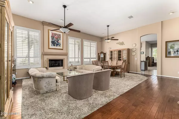 Scottsdale, AZ 85251,8100 E CAMELBACK Road #167