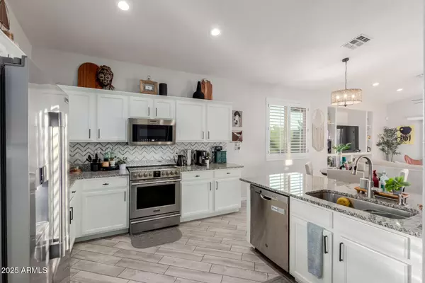 Avondale, AZ 85323,518 S 122ND Lane