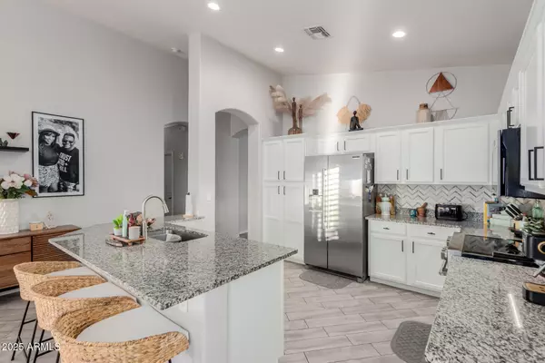 Avondale, AZ 85323,518 S 122ND Lane