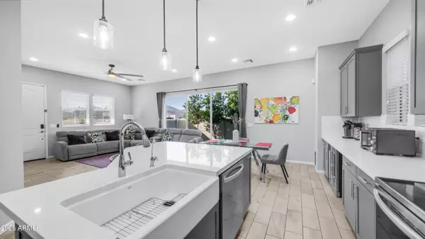 Phoenix, AZ 85022,706 E BOCA RATON Road