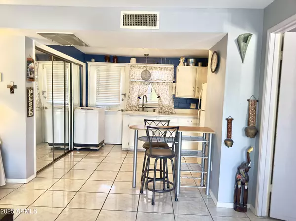 Green Valley, AZ 85614,248 S PASEO AGUILA -- #C