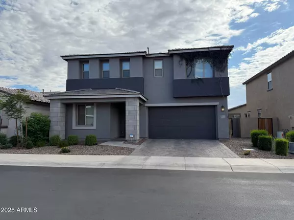 9313 E STATIC Avenue, Mesa, AZ 85212