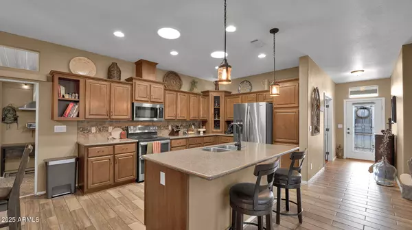 Apache Junction, AZ 85119,3301 S GOLDFIELD Road #6014